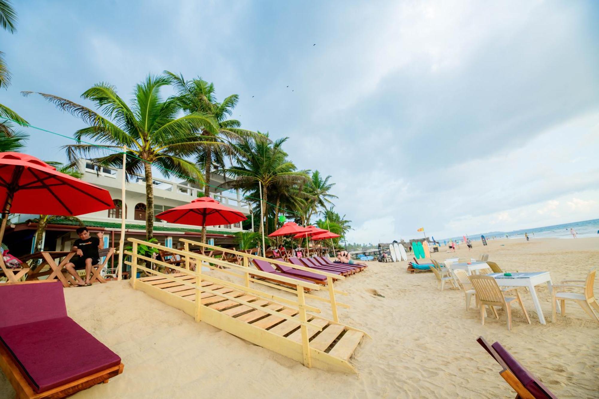 Royal Beach Hotel & Restaurant Hikkaduwa Luaran gambar