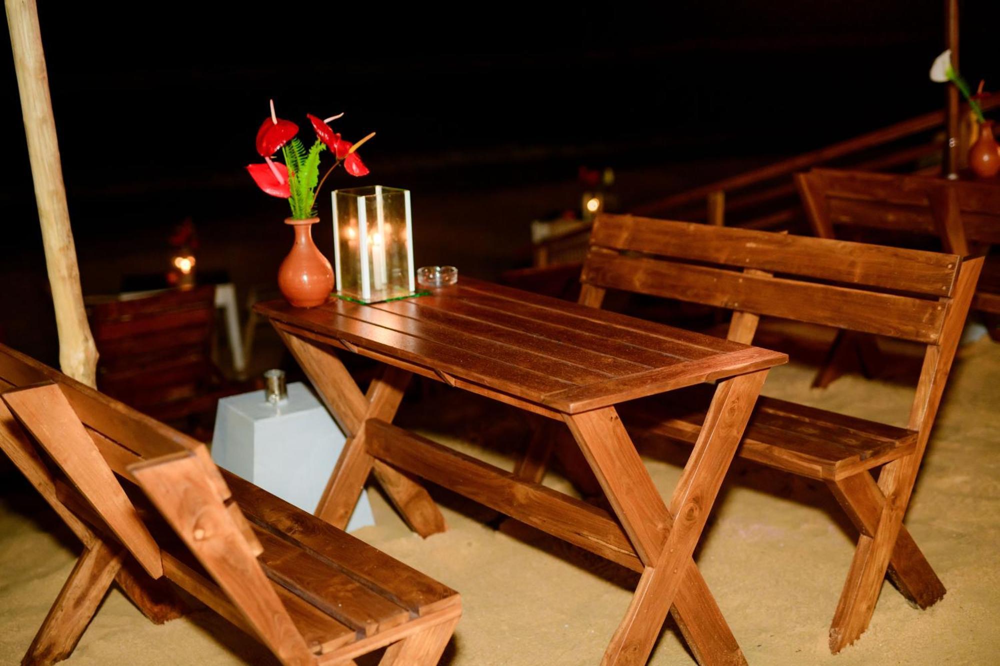 Royal Beach Hotel & Restaurant Hikkaduwa Luaran gambar