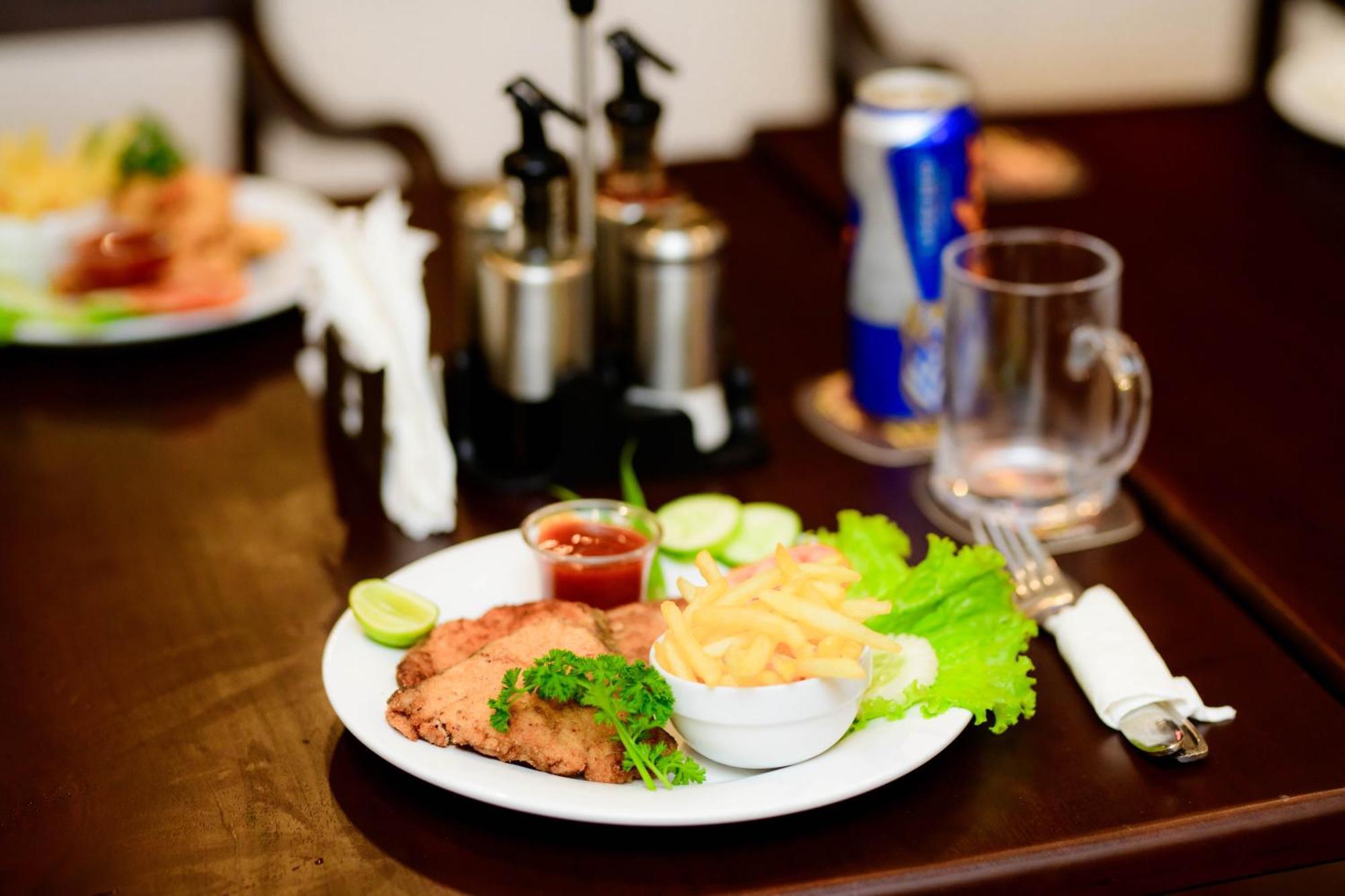 Royal Beach Hotel & Restaurant Hikkaduwa Luaran gambar