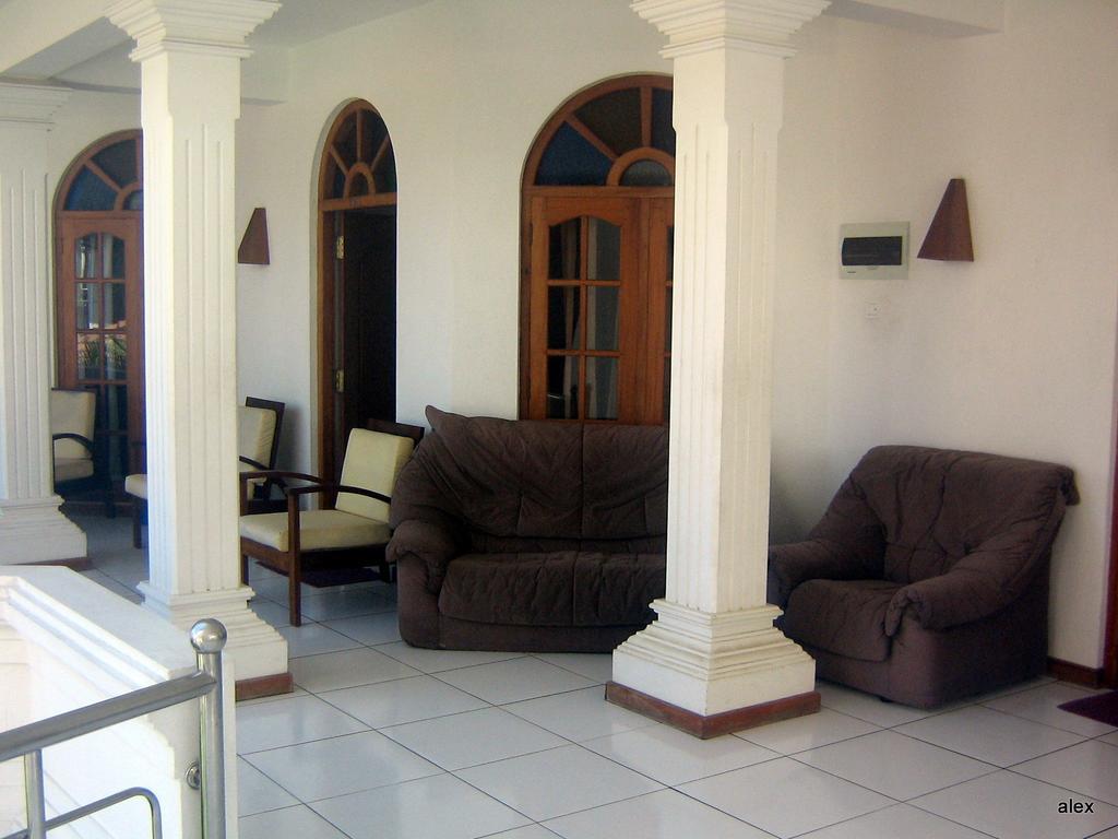 Royal Beach Hotel & Restaurant Hikkaduwa Luaran gambar